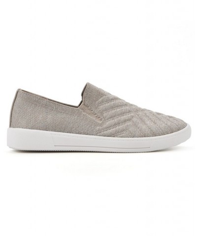 Women's Until Slip-on Sneakers PD06 $27.60 Shoes