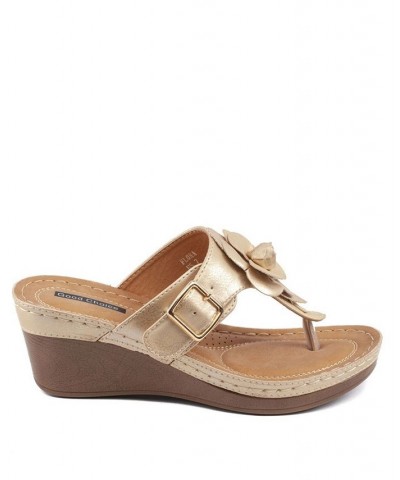 Women's Flora Wedge Sandal Gold $34.50 Shoes