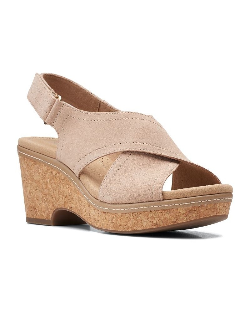 Women's Giselle Cove Sandals Tan/Beige $41.42 Shoes