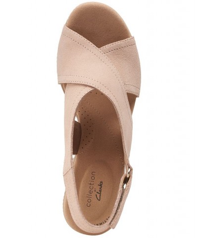 Women's Giselle Cove Sandals Tan/Beige $41.42 Shoes